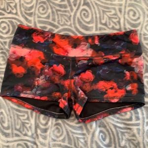 Fleo women’s CrossFit shorts